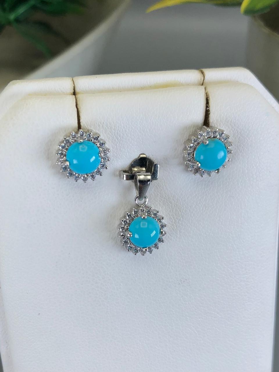 17.18 Carats Natural Turquoise Pendant and Earrings 925 Sterling Silver