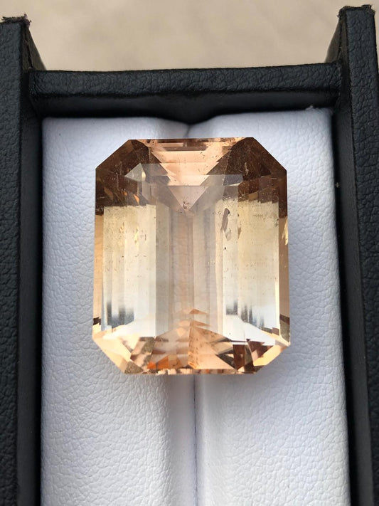 59.57 carats Topaz from Pakistan Loose Gemstone