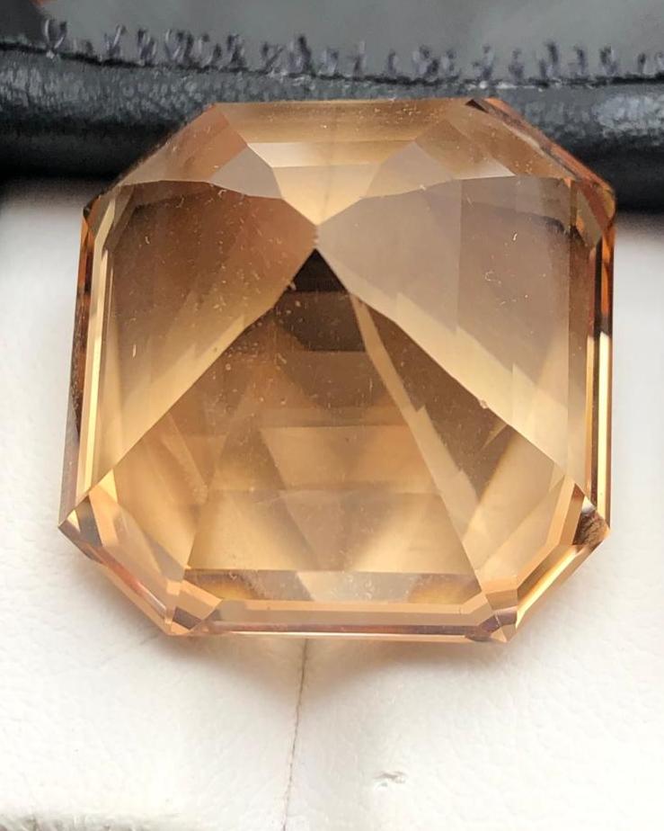 71.22 carats Topaz from Pakistan Loose Gemstone