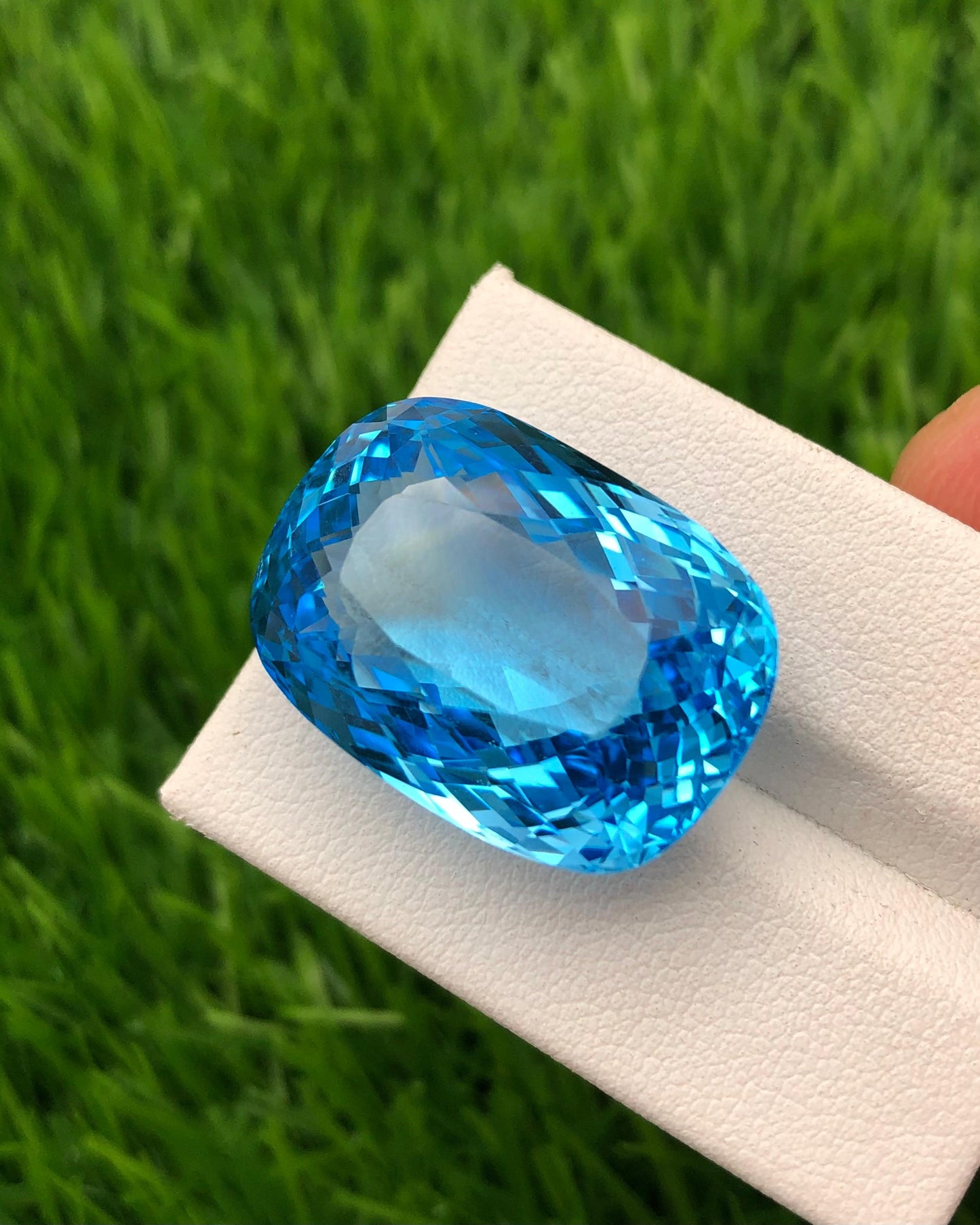 51.92 carats Swiss Topaz From Africa Loose Gemstone