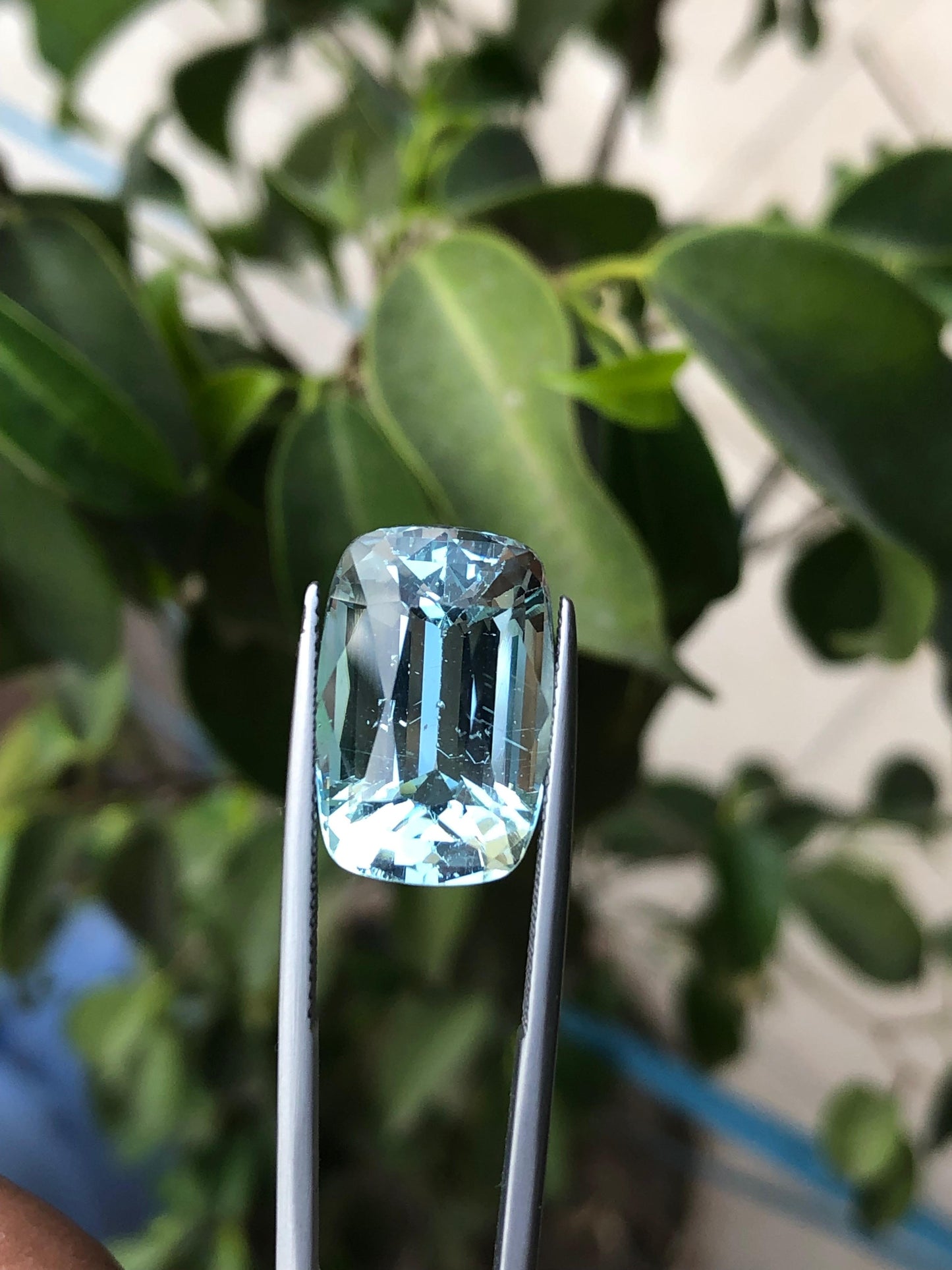 12.54 carats Natural Aquamarine from Pakistan Loose Gemstone