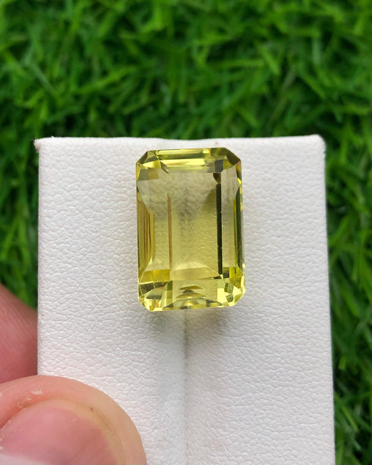 16.52 carats Lemon Quartz from Africa Loose Gemstone