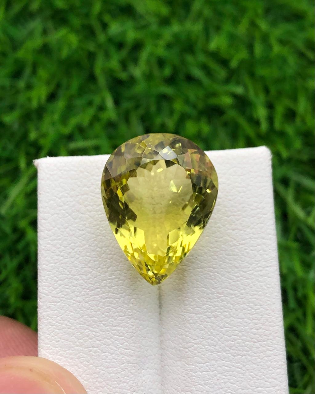 20.06 carats Lemon Quartz from Africa Loose Gemstone