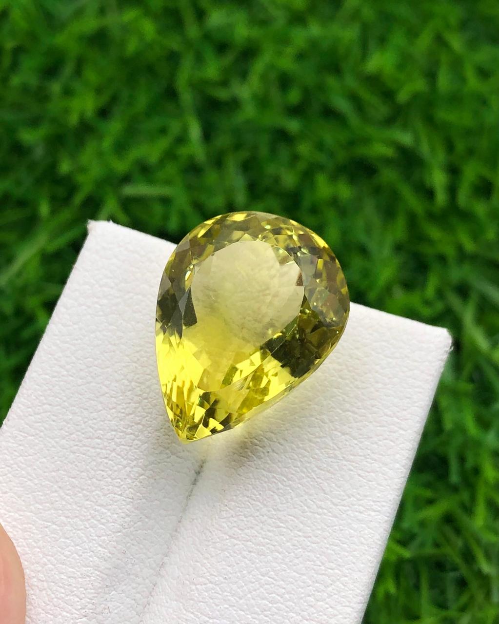 20.06 carats Lemon Quartz from Africa Loose Gemstone