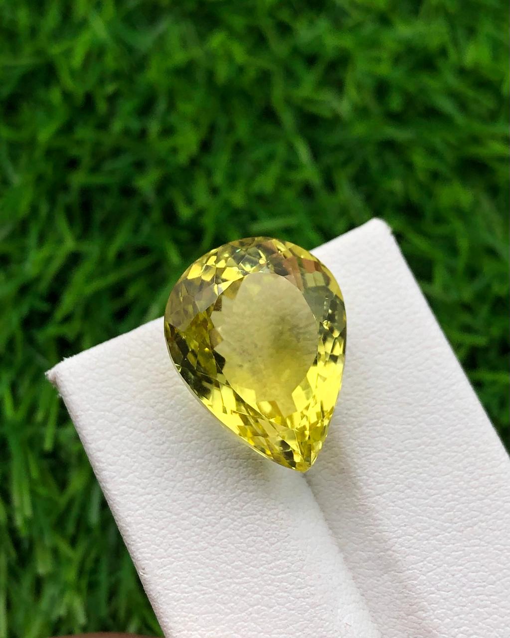 20.06 carats Lemon Quartz from Africa Loose Gemstone