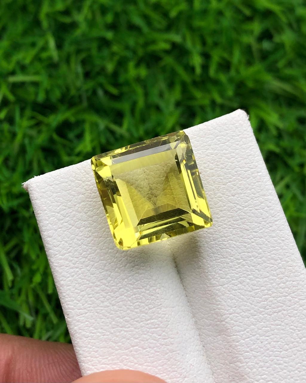 11.32 carats Lemon Quartz from Africa Loose Gemstone