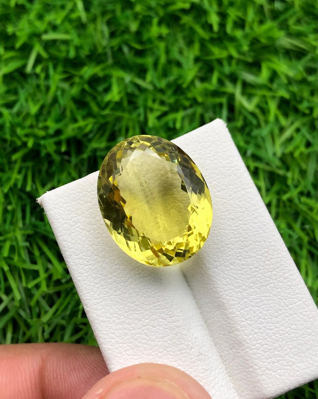 23.73 carats Lemon Quartz from Africa Loose Gemstone