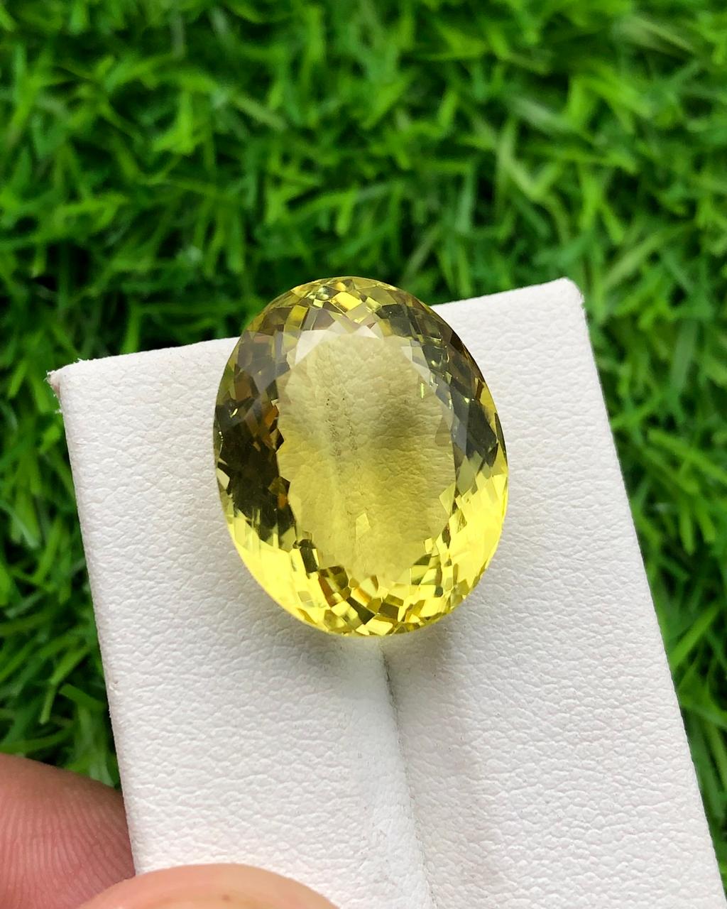 23.73 carats Lemon Quartz from Africa Loose Gemstone