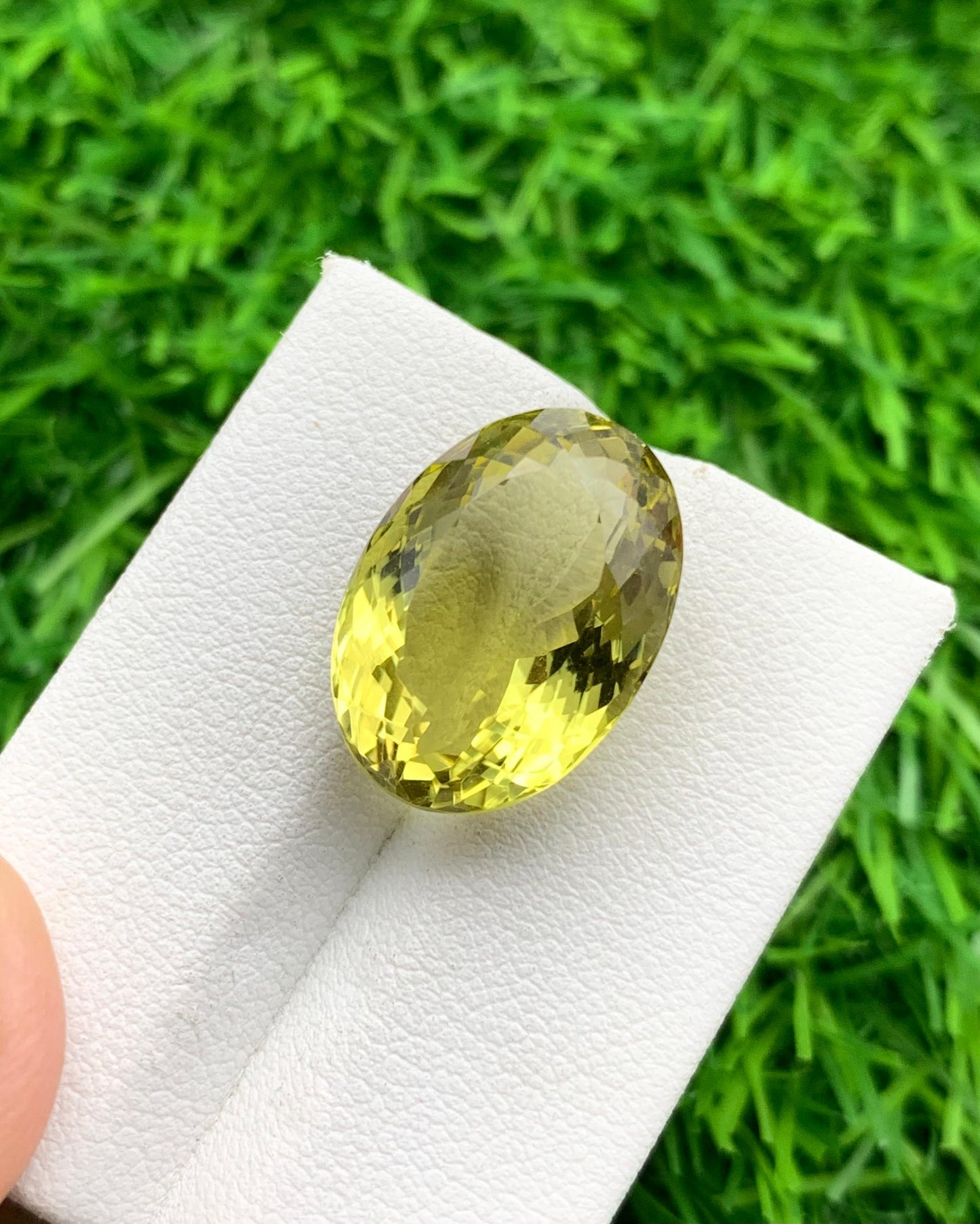 12.16 carats Lemon Quartz from Africa Loose Gemstone