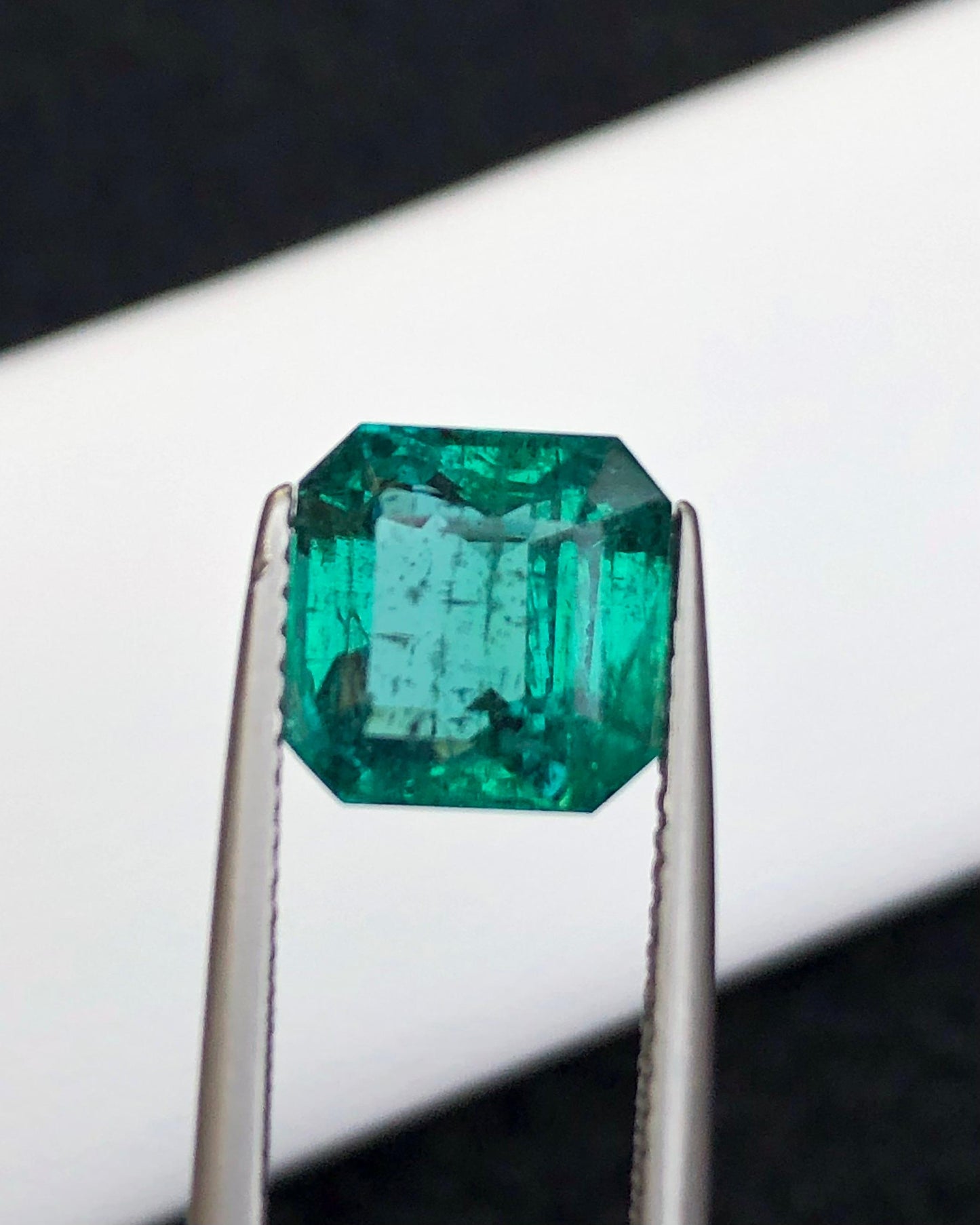 1.69 carats Emerald from Zambia Loose Gemstone