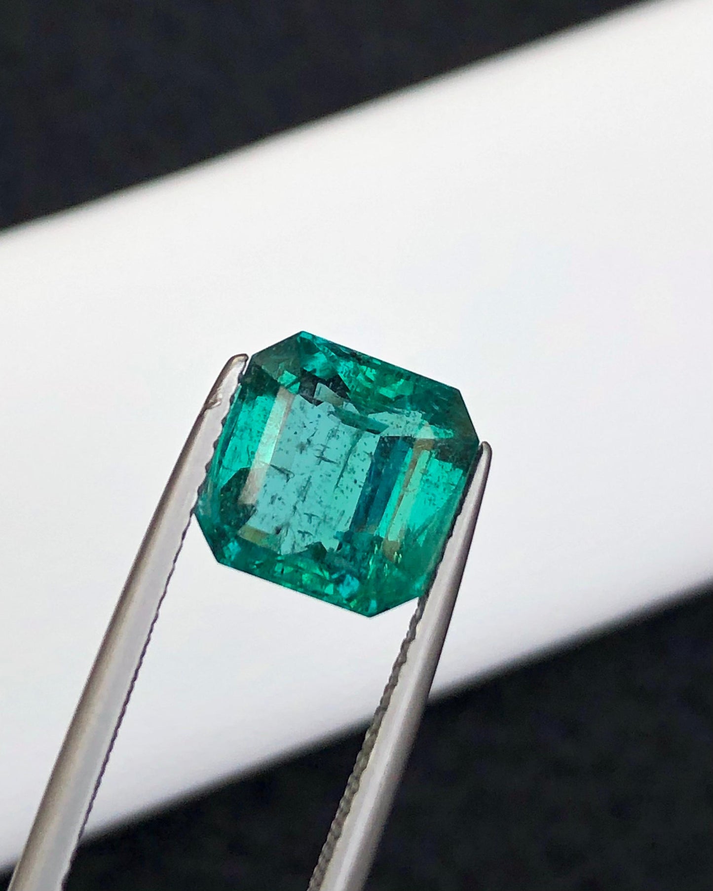 1.69 carats Emerald from Zambia Loose Gemstone