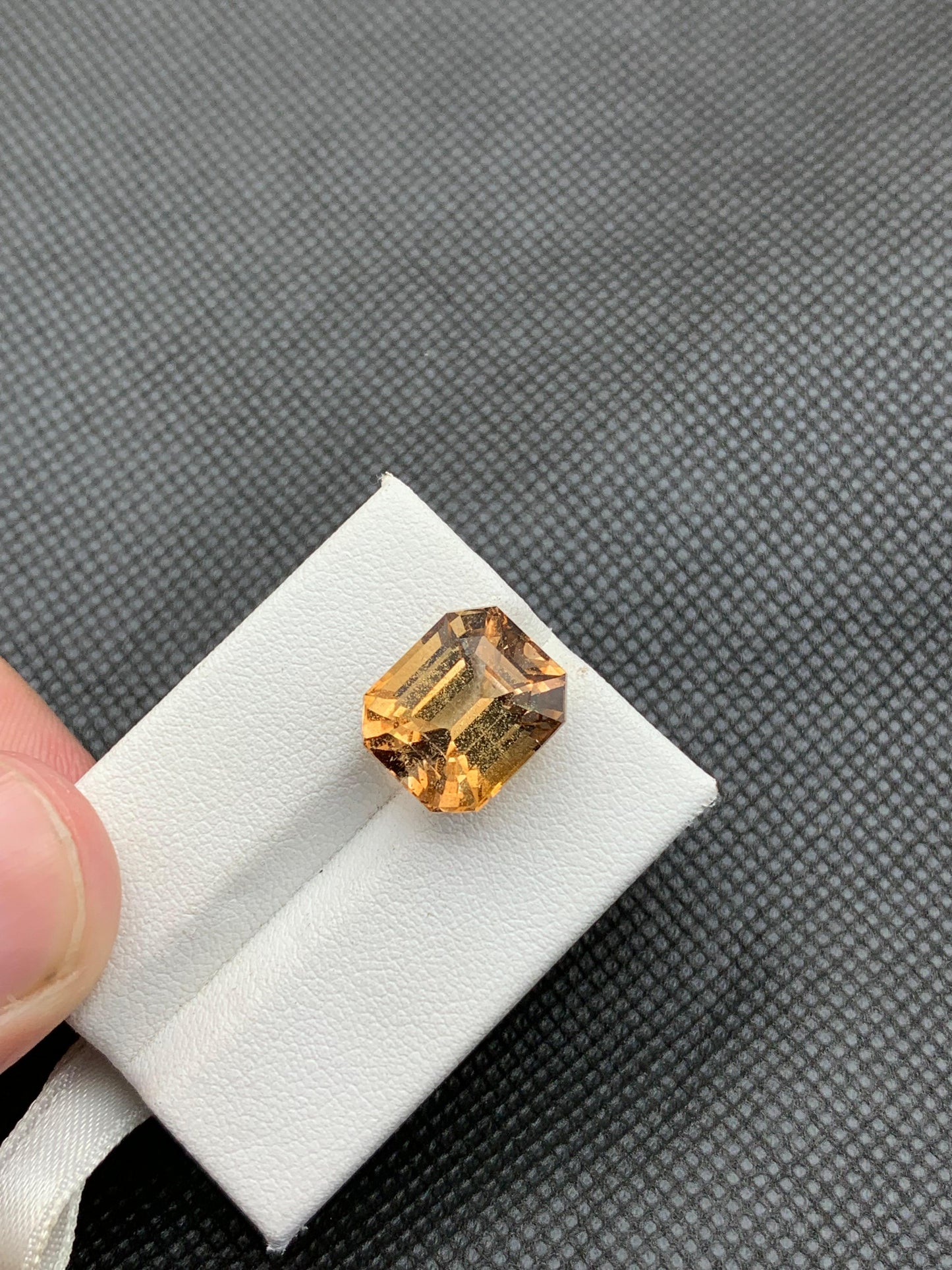 12.36 Carats From Pakistan Loose Gemstone