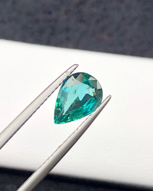 2.98 carats Emerald from Zambia Loose Gemstone