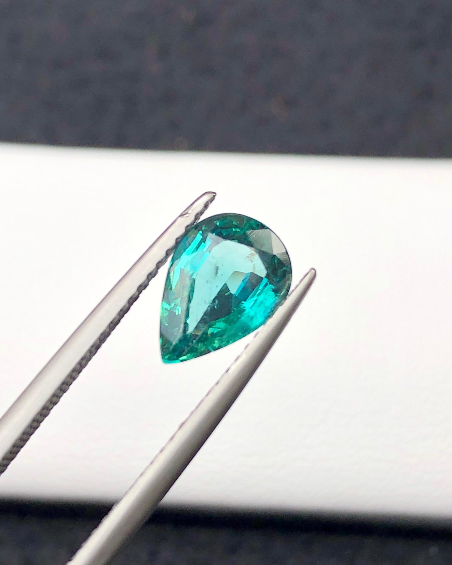 1.56 carats Emerald from Zambia Loose Gemstone