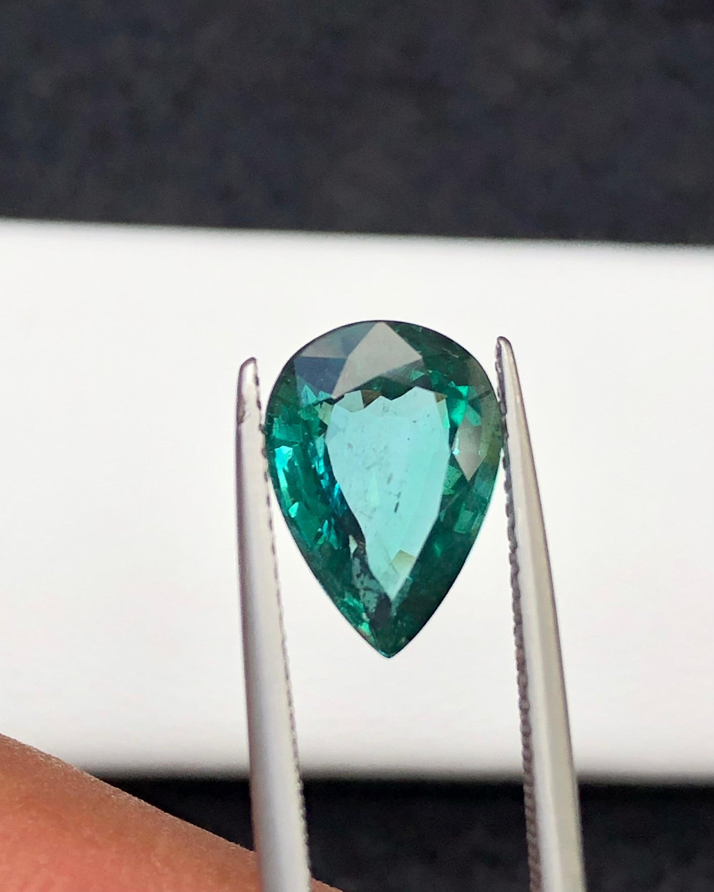 1.56 carats Emerald from Zambia Loose Gemstone