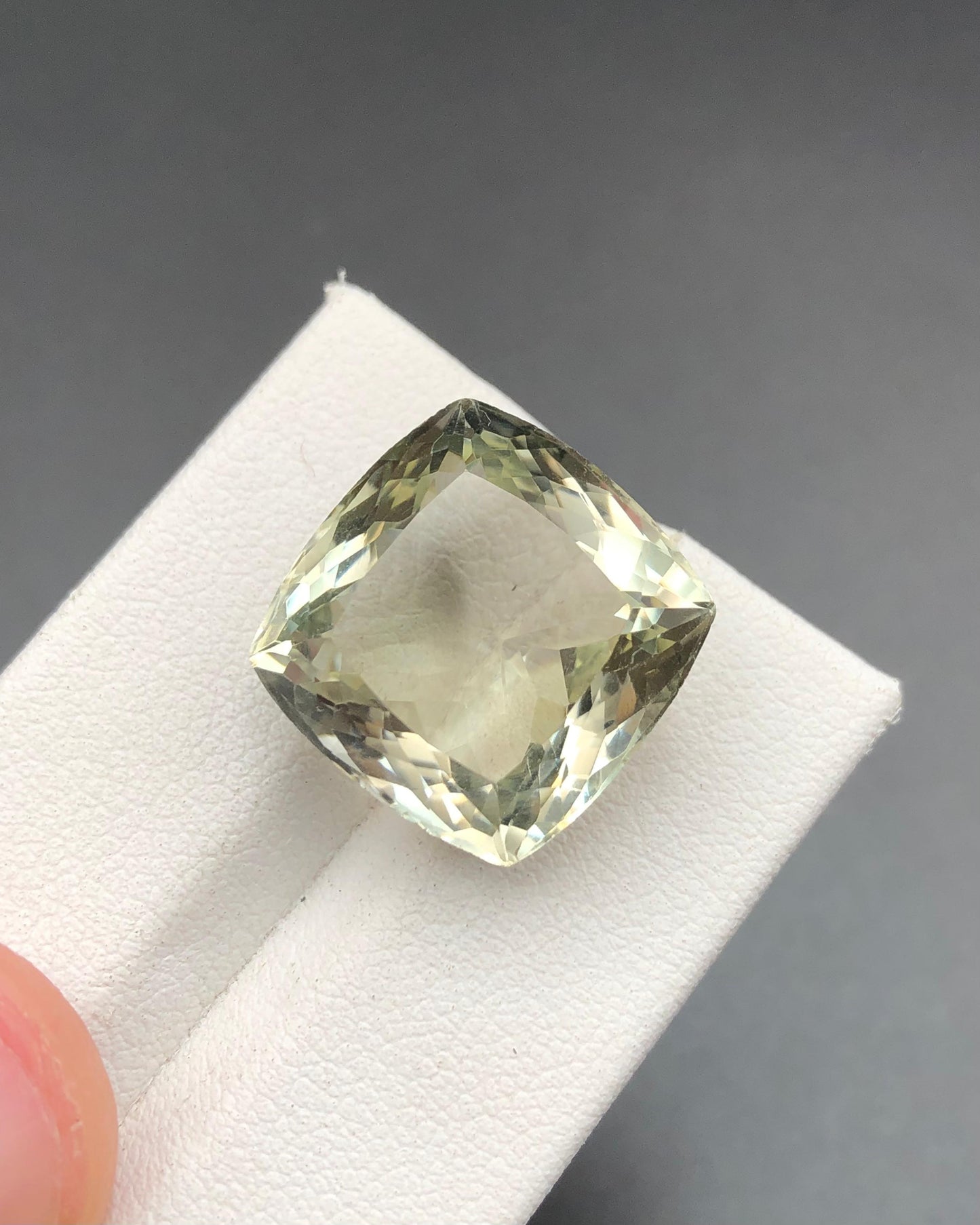 18.60 Carats Green Amethyst From Africa Loose Gemstone