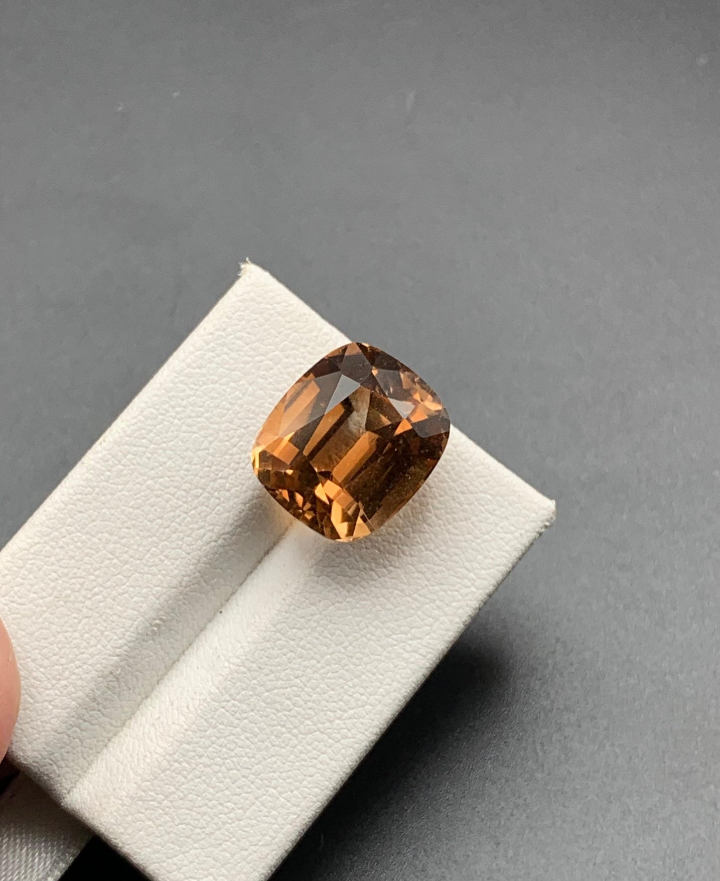 17.82 carats Topaz from Pakistan Loose Gemstone