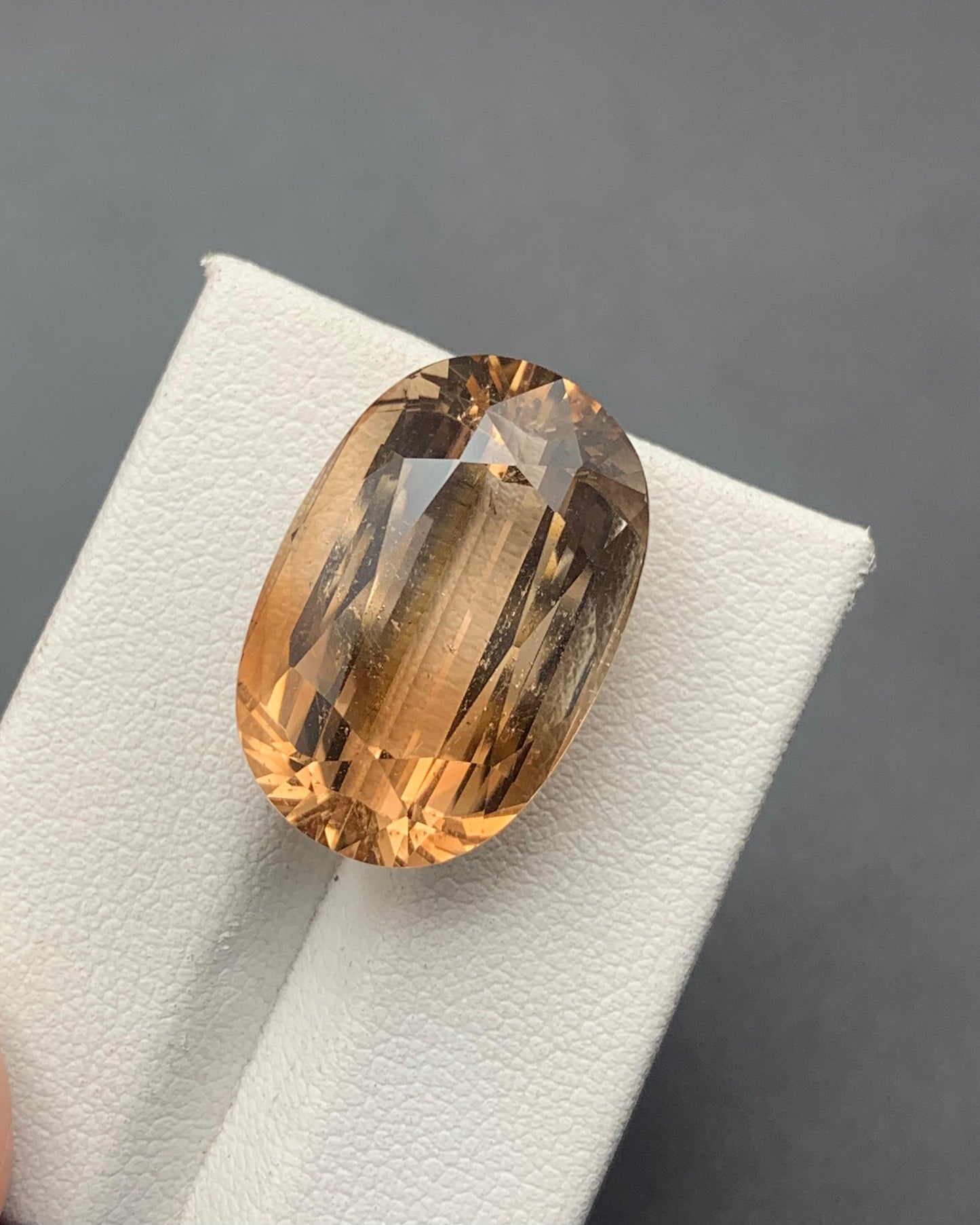 34.26 carats Topaz from Pakistan Loose Gemstone