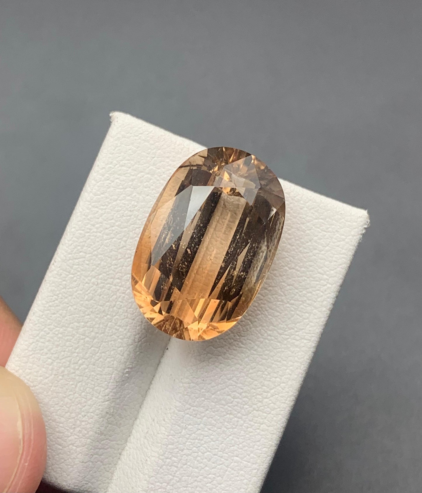 34.26 carats Topaz from Pakistan Loose Gemstone