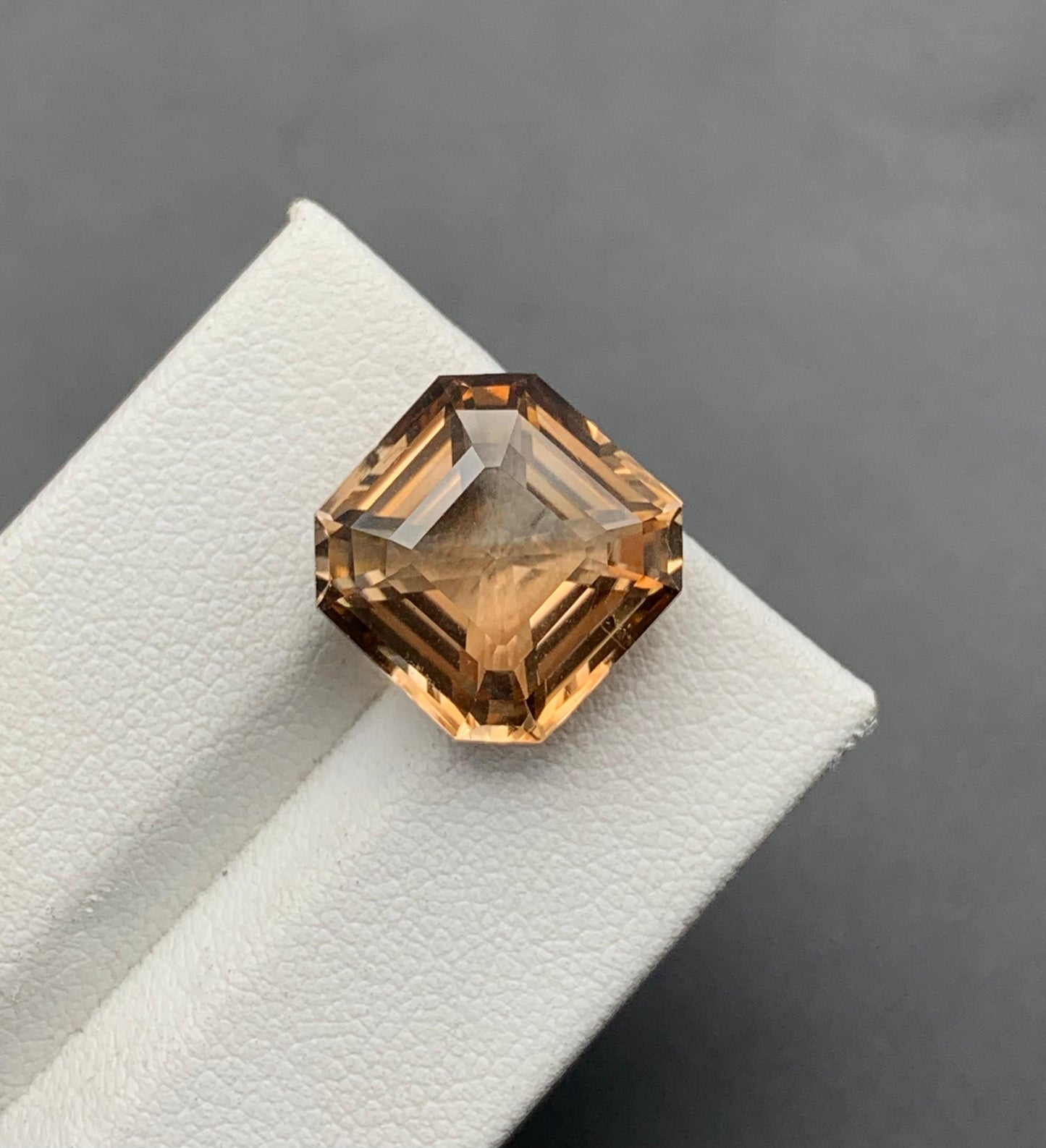 12.54 carats Topaz from Pakistan Loose Gemstone