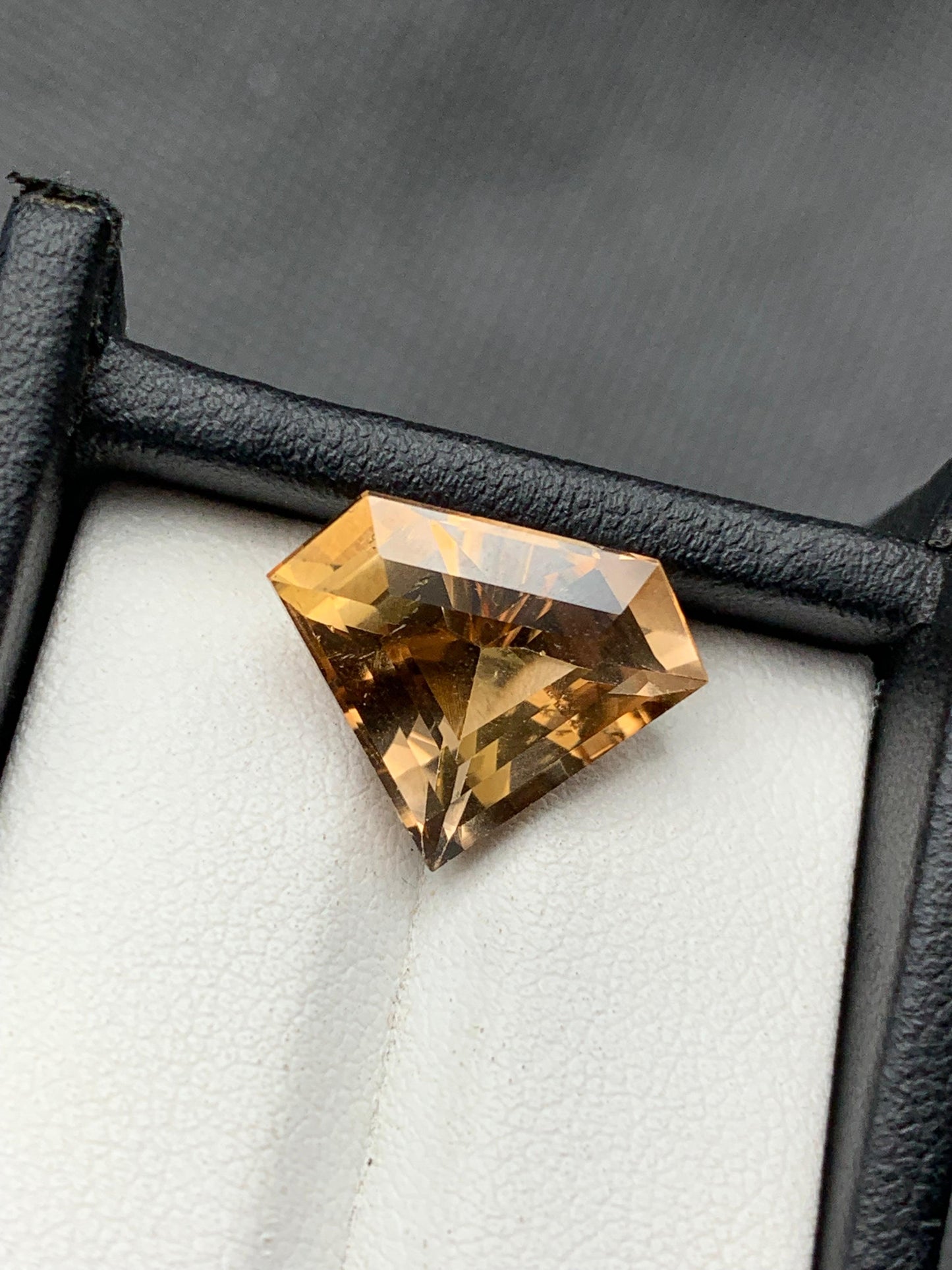 10.90 carats Topaz from Pakistan Loose Gemstone