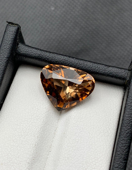 11.06 carats Topaz from Pakistan Loose Gemstone