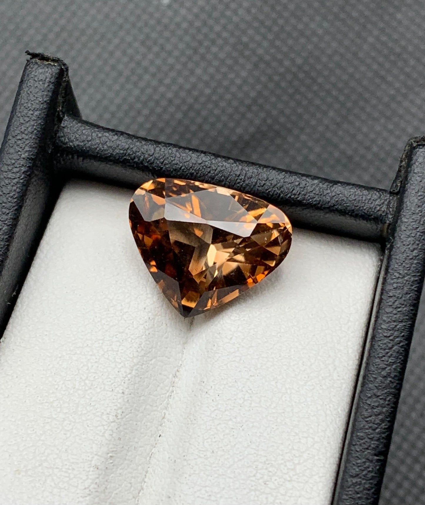 11.06 carats Topaz from Pakistan Loose Gemstone