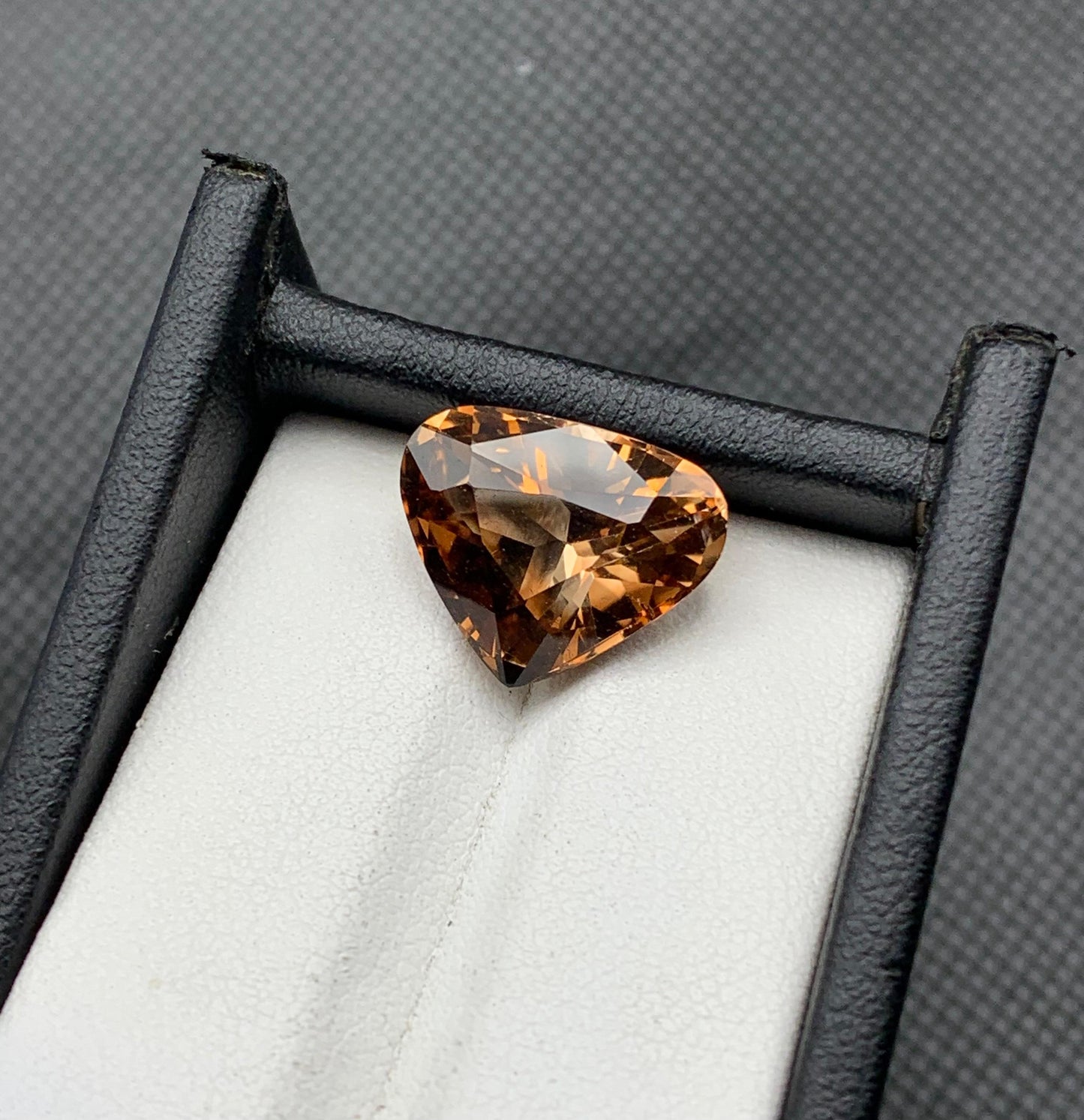 11.06 carats Topaz from Pakistan Loose Gemstone