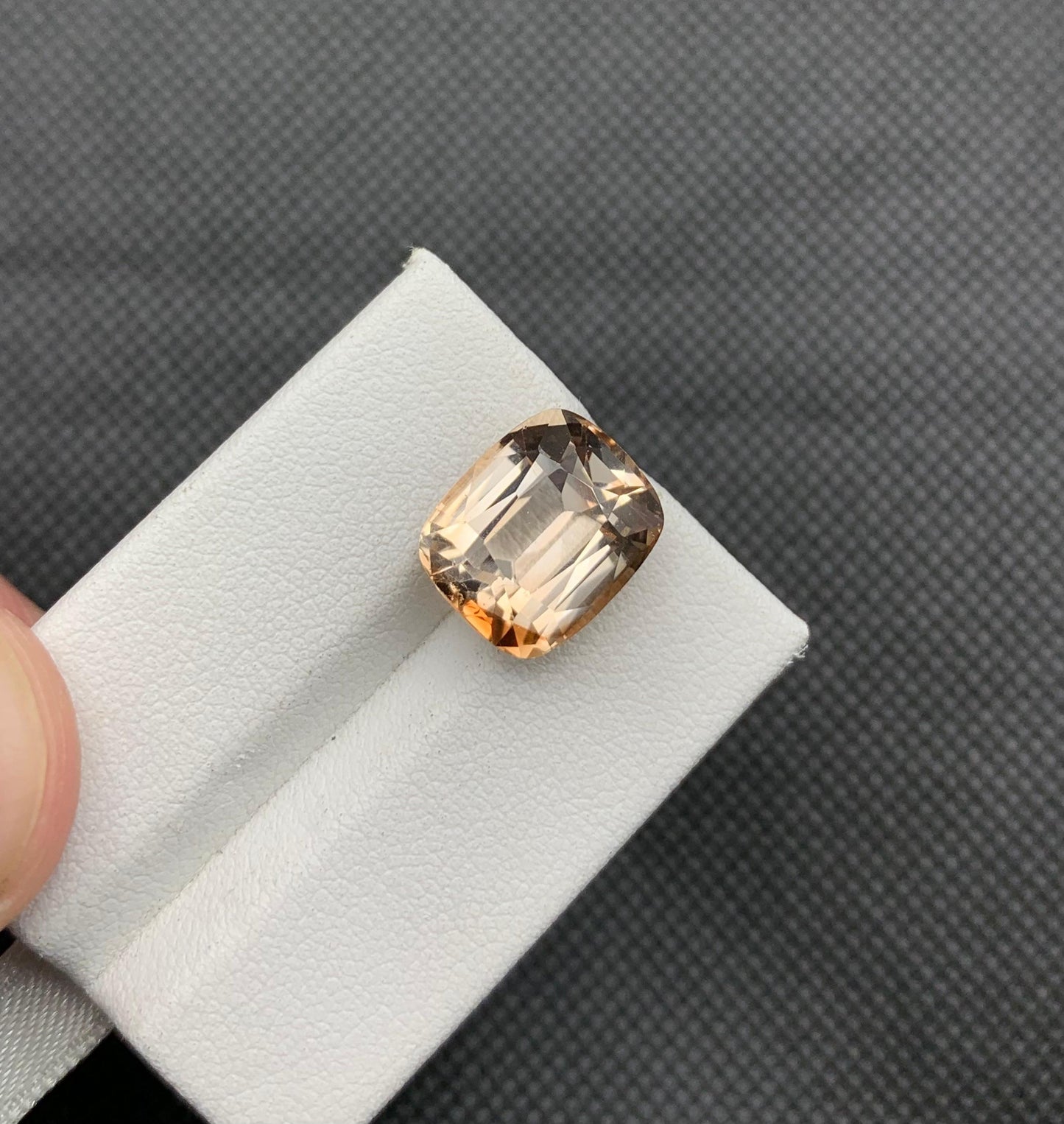 10.45 carats Topaz from Pakistan Loose Gemstone