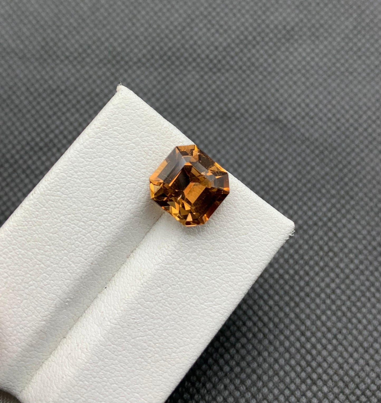 5.84 carats Topaz From Pakistan Loose Gemstone