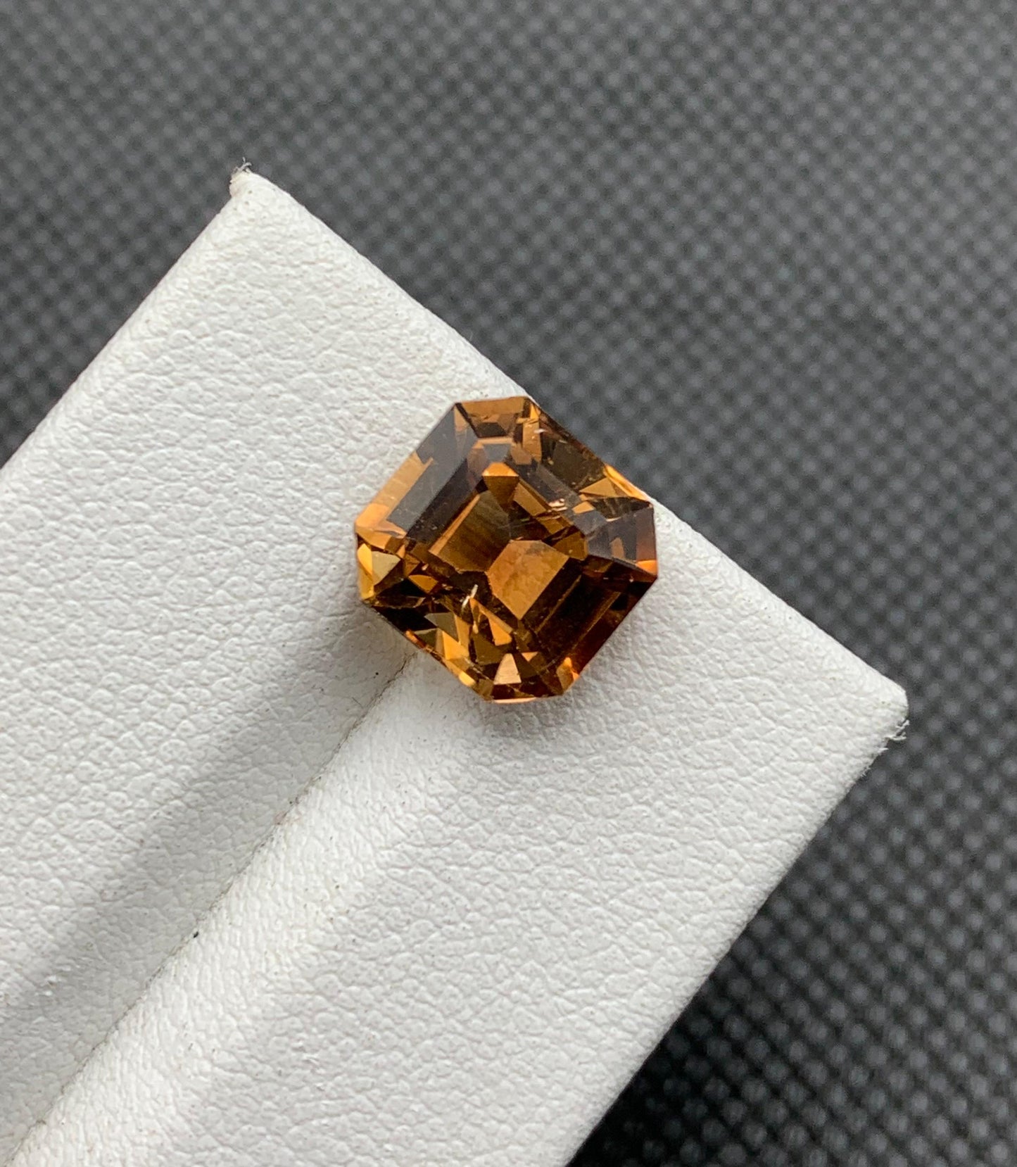 5.84 carats Topaz From Pakistan Loose Gemstone