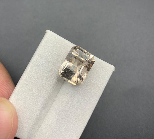 11.65 carats Topaz From Pakistan Loose Gemstone