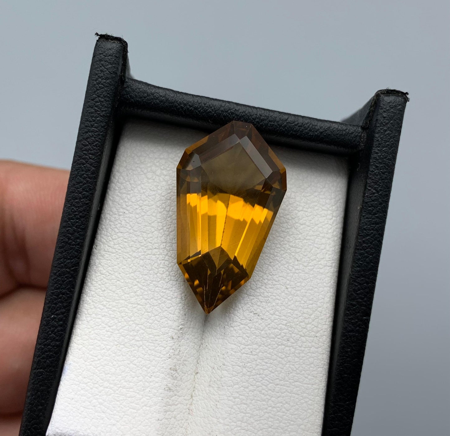 16.33 carats Citrine From Africa Loose Gemstone