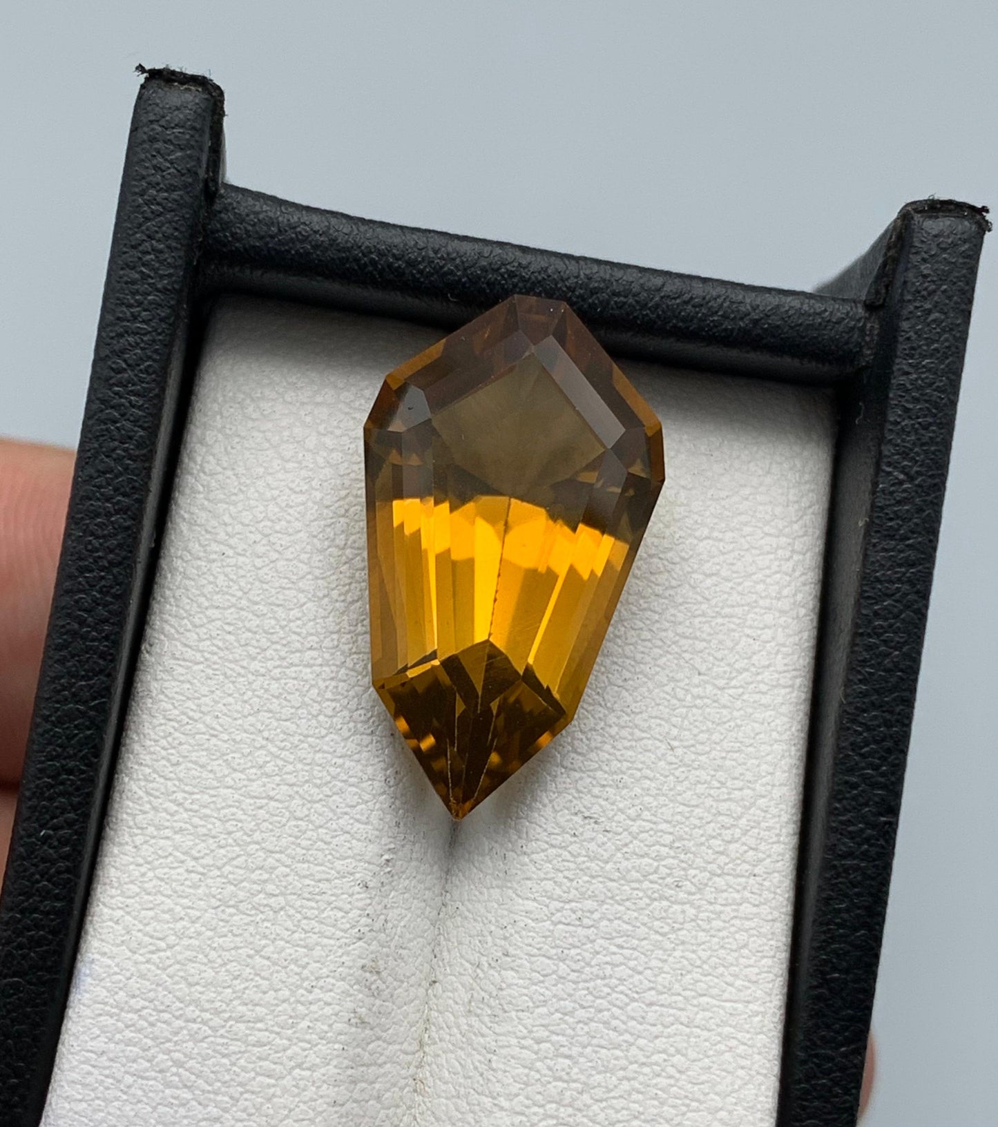 16.33 carats Citrine From Africa Loose Gemstone