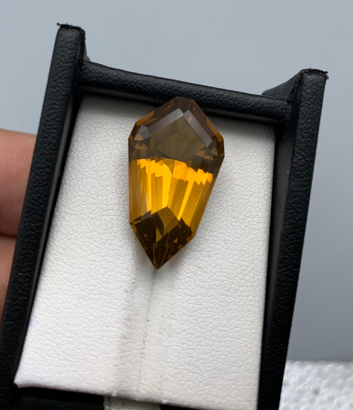 16.33 carats Citrine From Africa Loose Gemstone