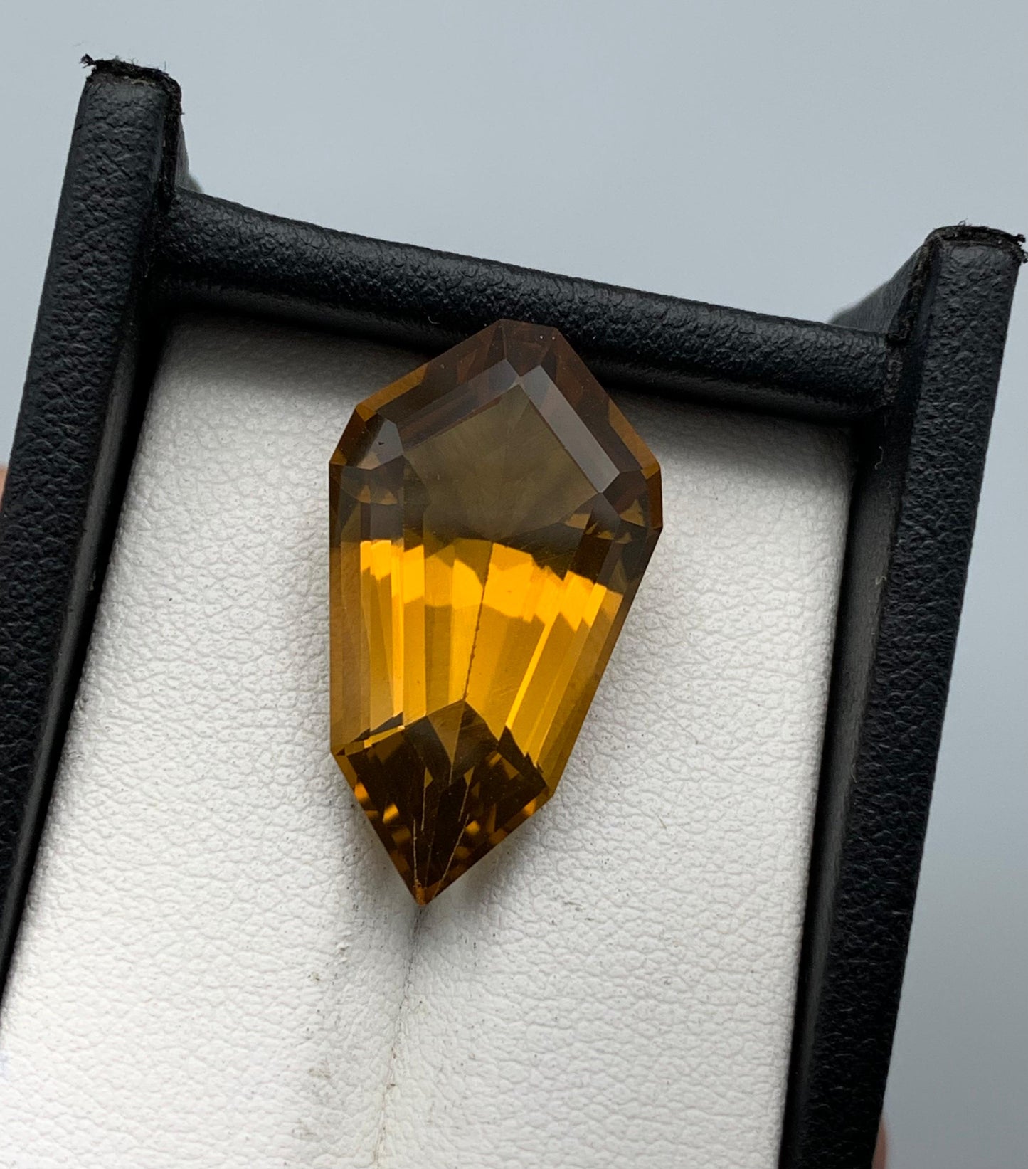 16.33 carats Citrine From Africa Loose Gemstone