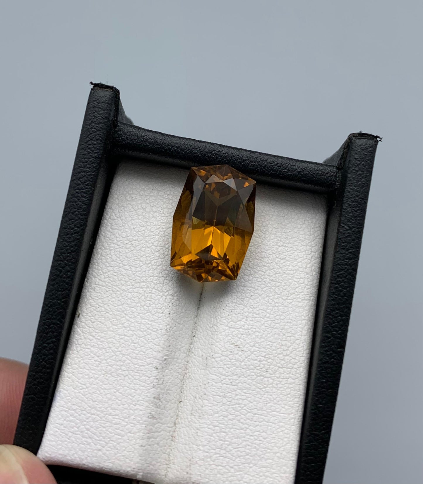 11.40 carats Citrine From Africa Loose Gemstone