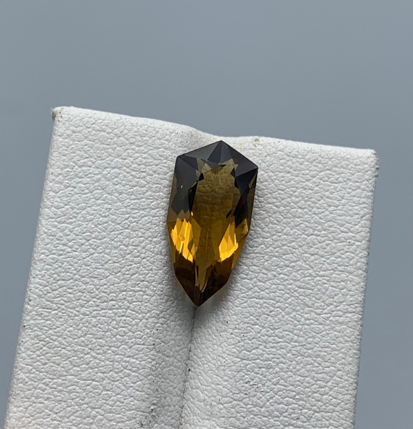 3.85 Carats Citrine From Africa Loose Gemstone