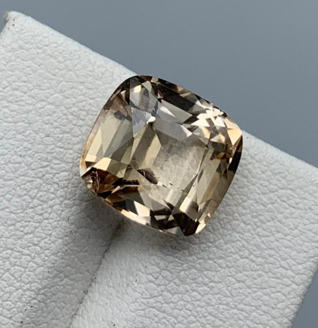 8.45 carats Topaz From Pakistan Loose Gemstone