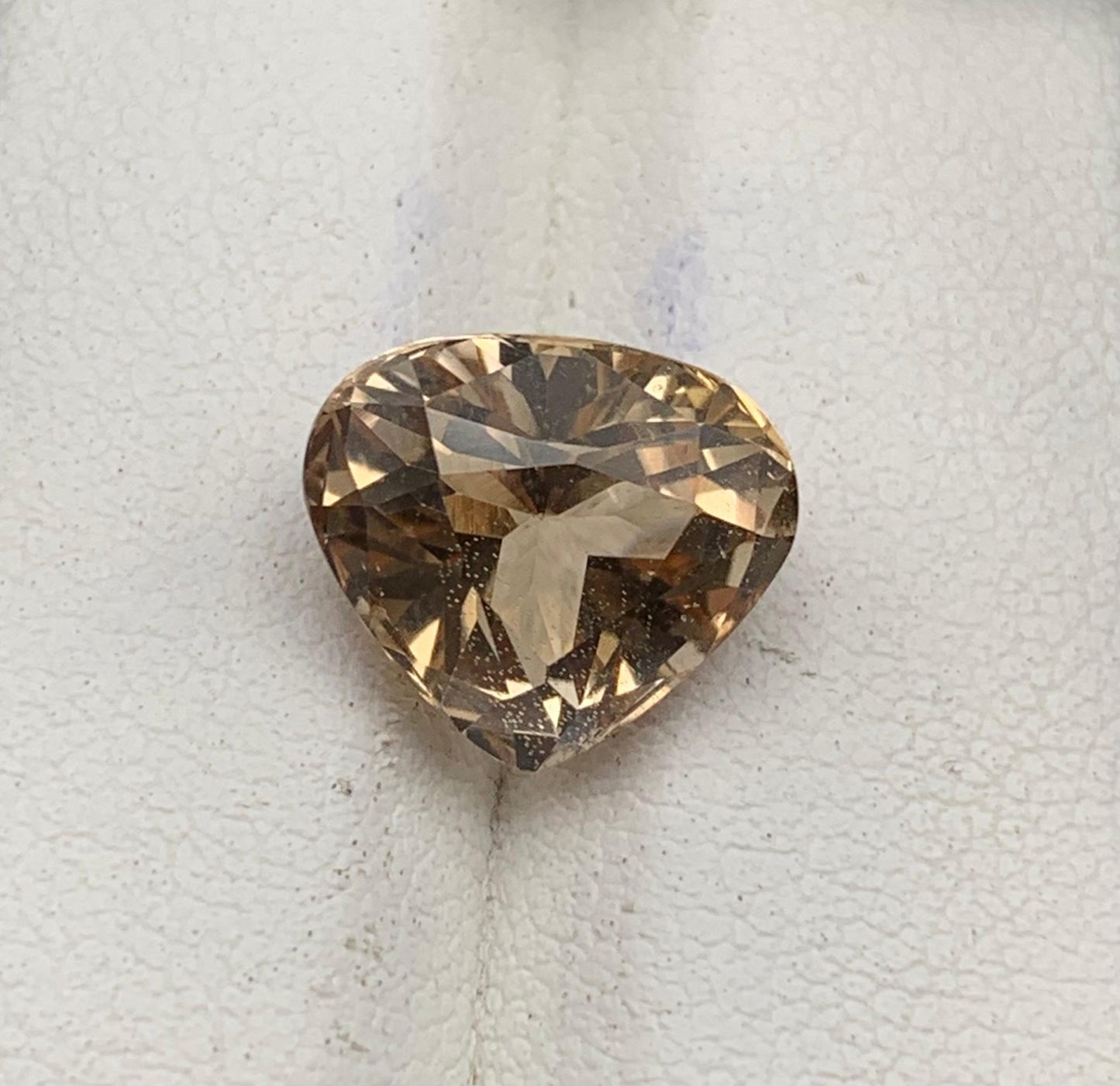 6.71 carats Topaz From Pakistan Loose Gemstone