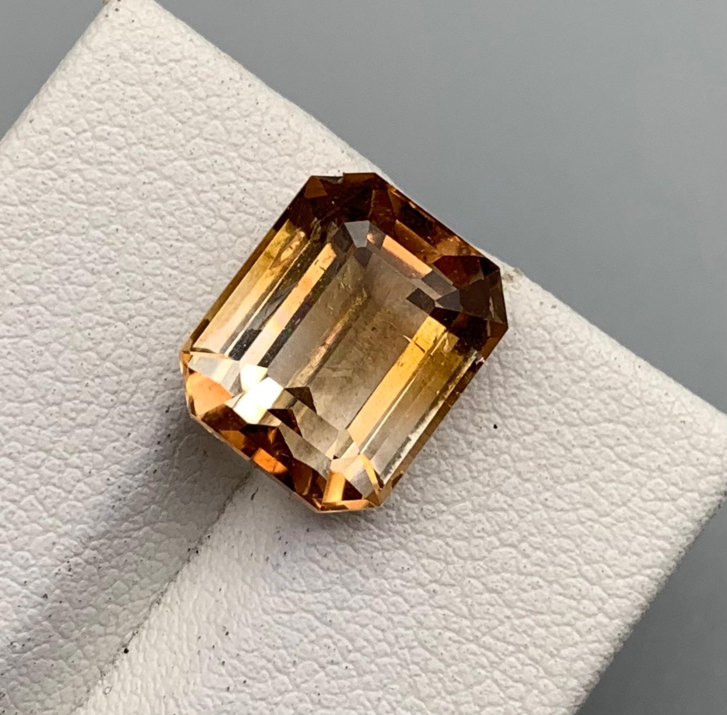 8.64 carats Topaz From Pakistan Loose Gemstone