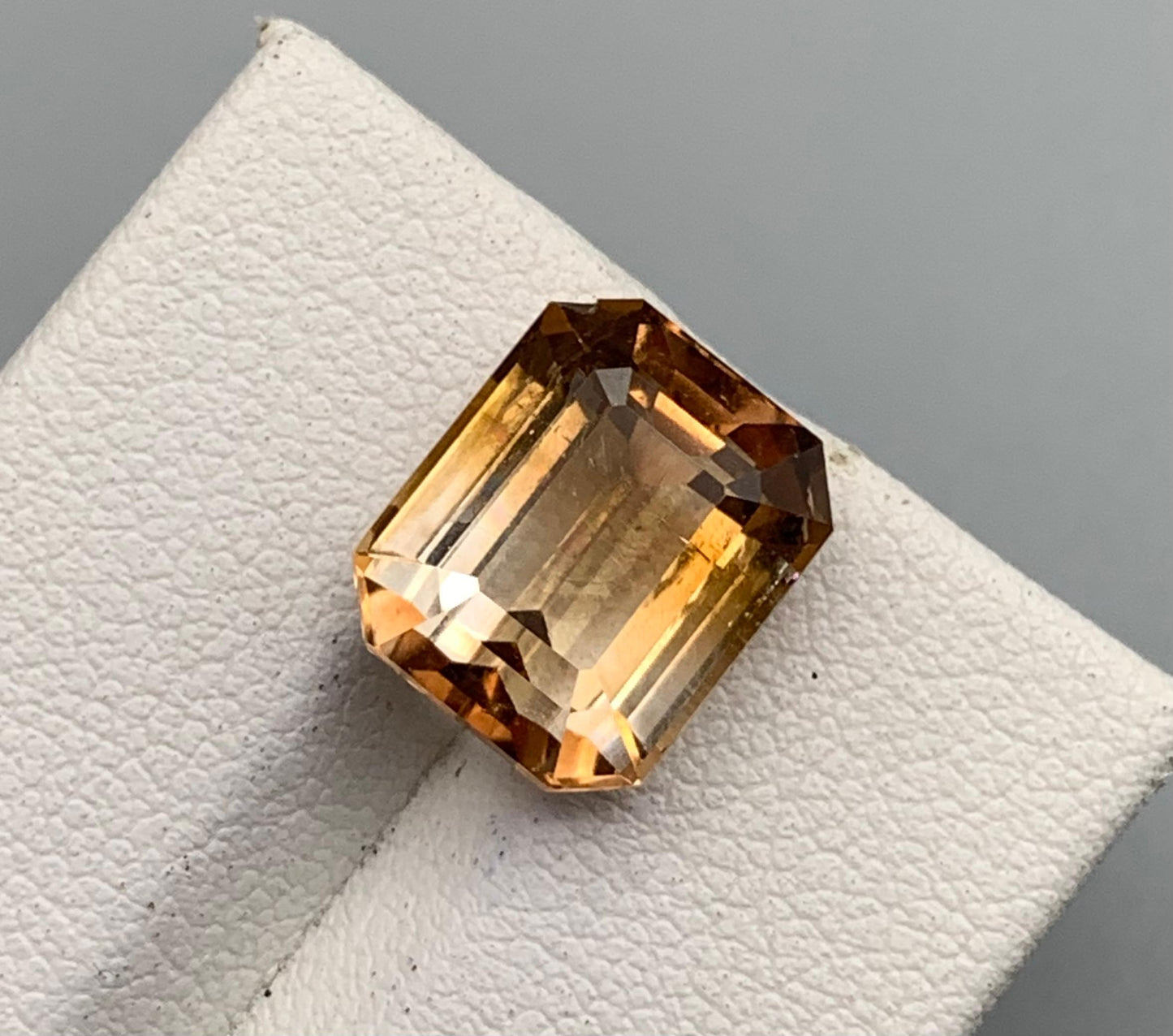 8.64 carats Topaz From Pakistan Loose Gemstone