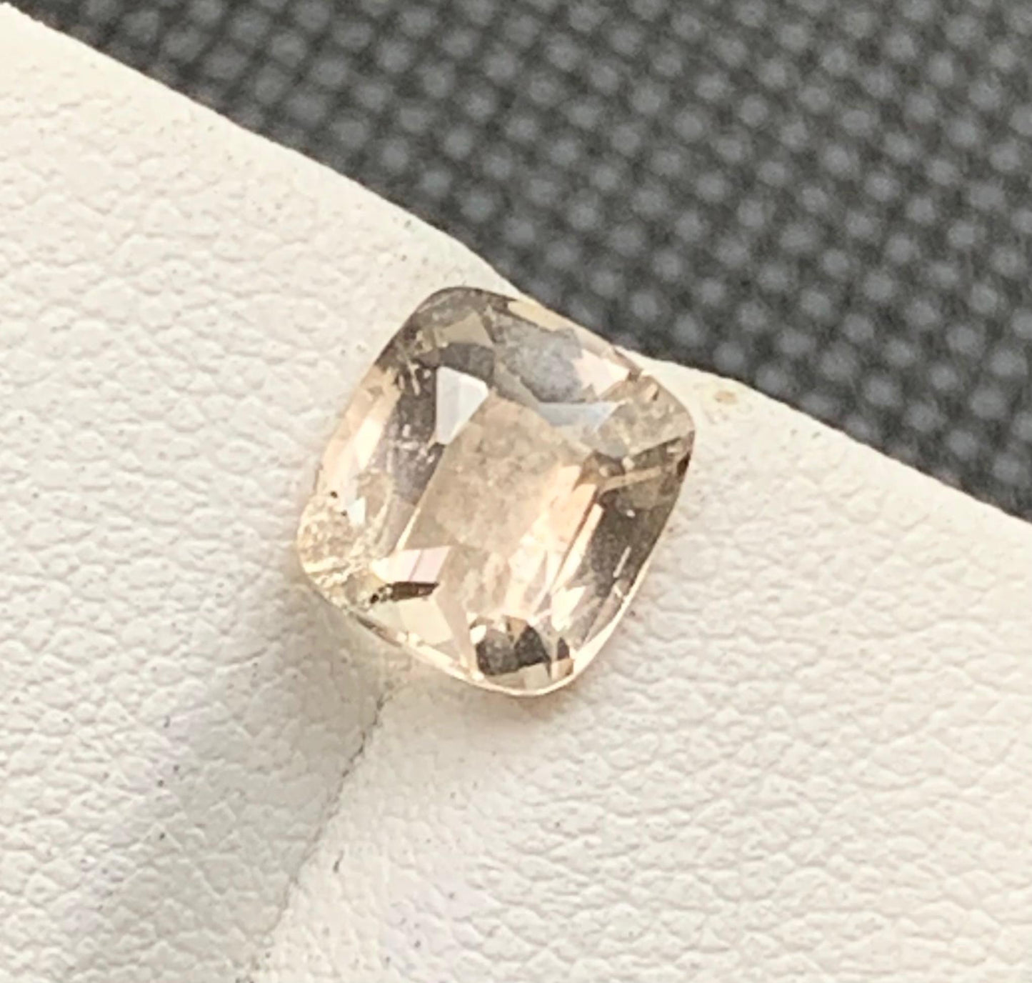 2.98 carats Topaz From Pakistan Loose Gemstone