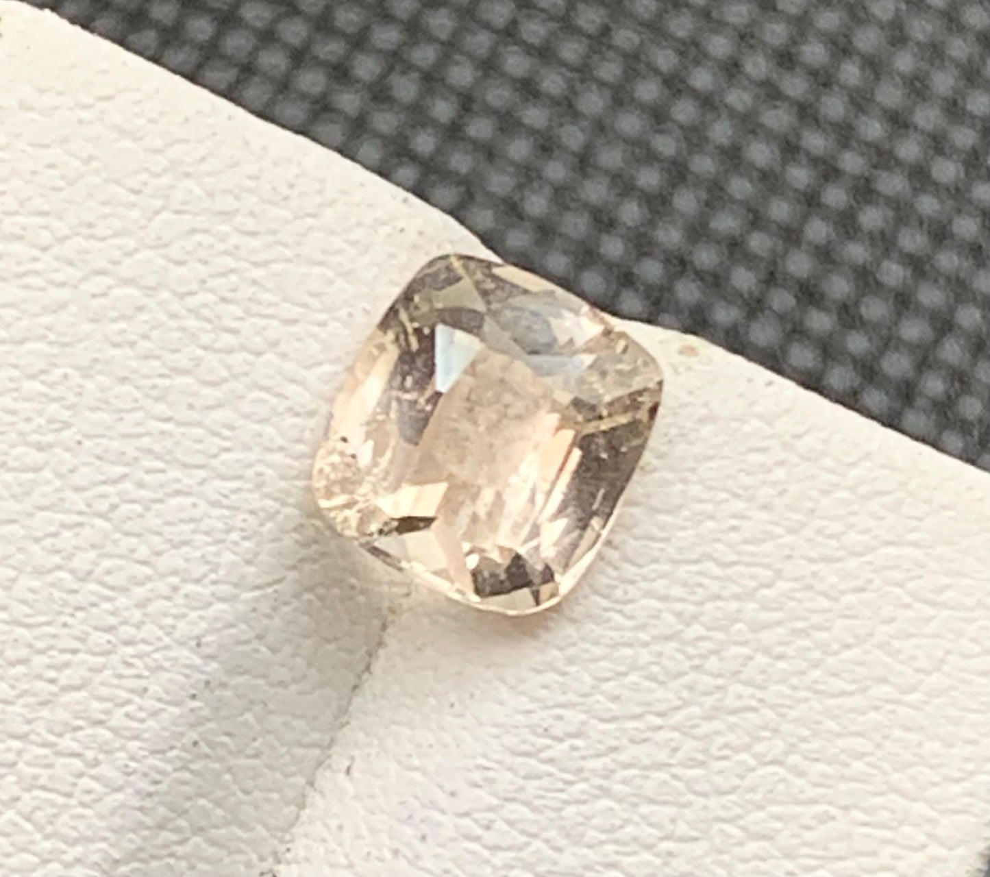 2.98 carats Topaz From Pakistan Loose Gemstone