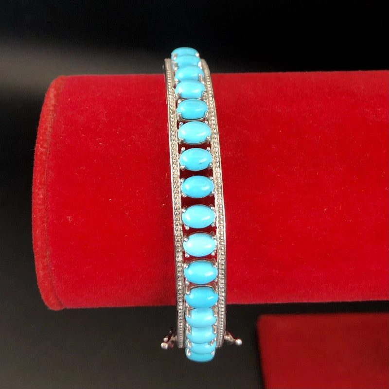 102.5 carats Beautiful Natural Turquoise fine quality In 925 silver Bracelet Price not adjusted