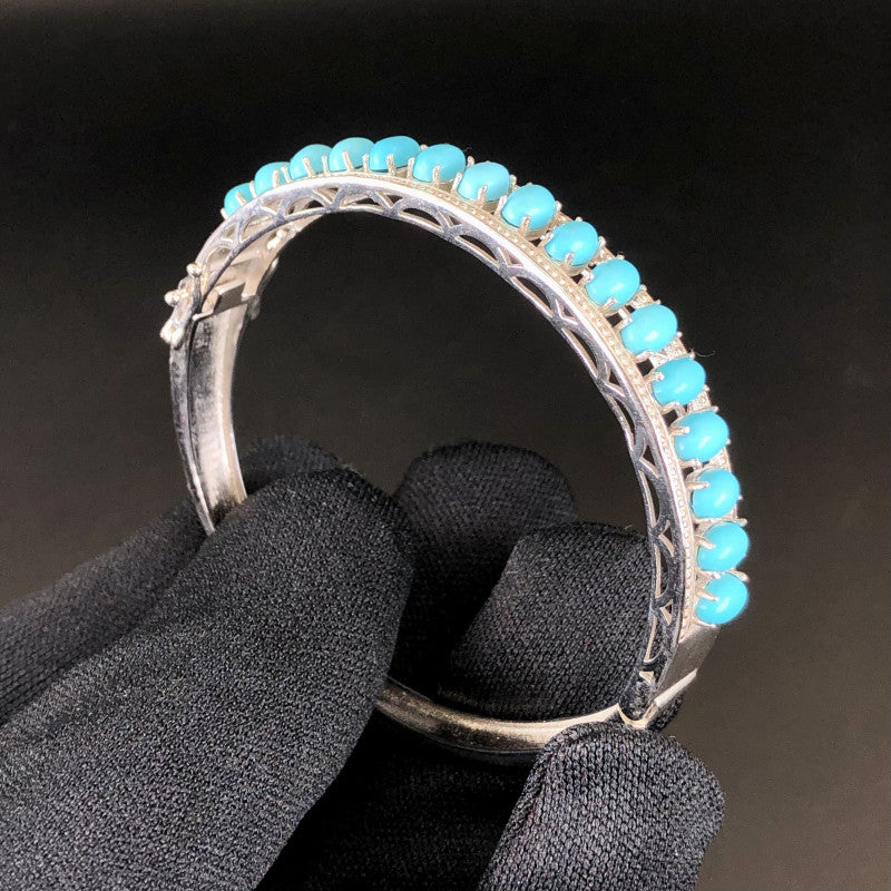 102.5 carats Beautiful Natural Turquoise fine quality In 925 silver Bracelet Price not adjusted